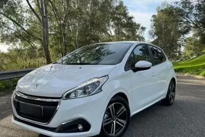 2018' Peugeot 208
