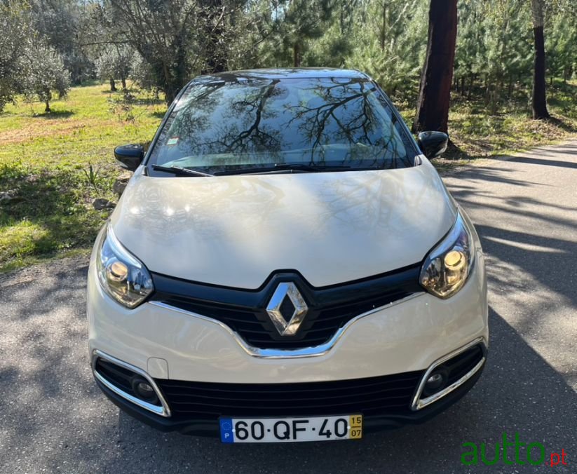 2015' Renault Captur photo #2