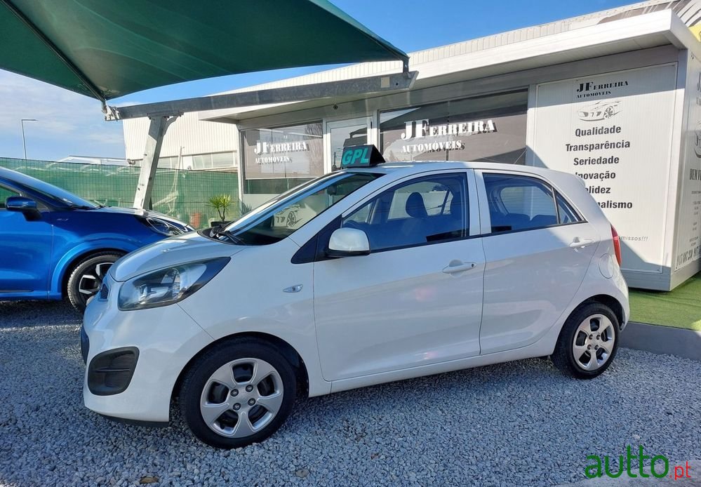 2015' Kia Picanto 1.0 Cvvt More Gpl photo #4