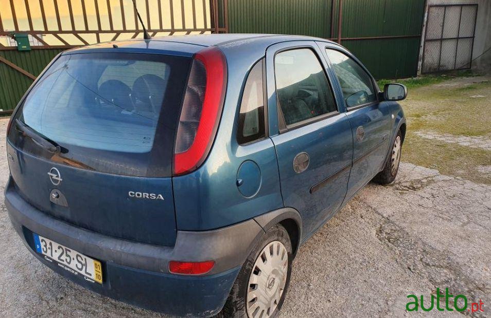 2001' Opel Corsa 1.0 photo #1