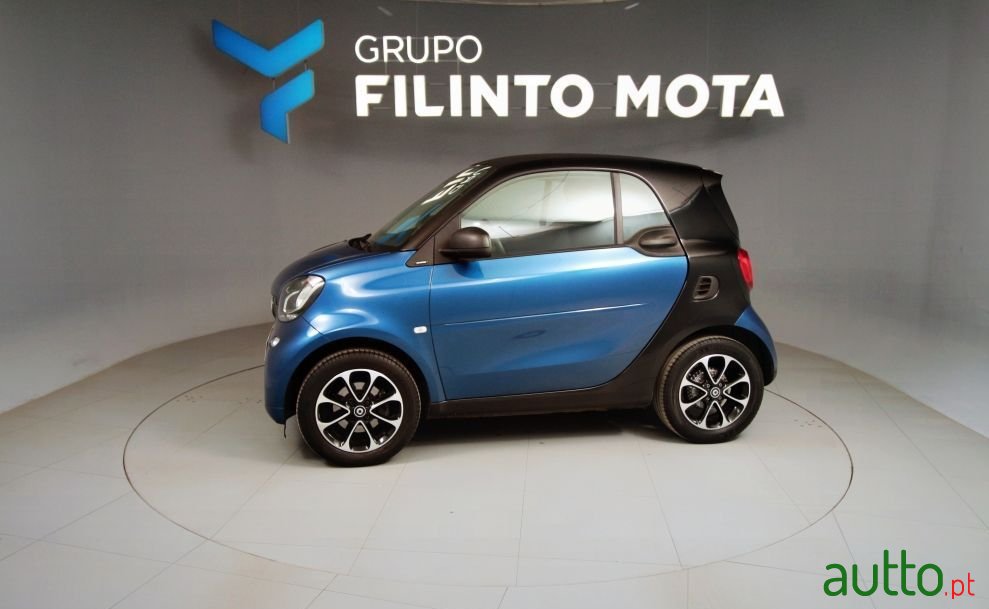 2016' Smart Fortwo photo #5
