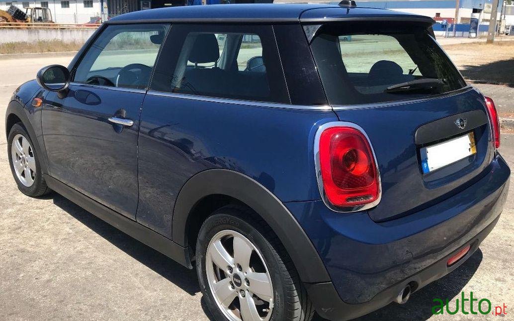 2014' MINI One photo #3