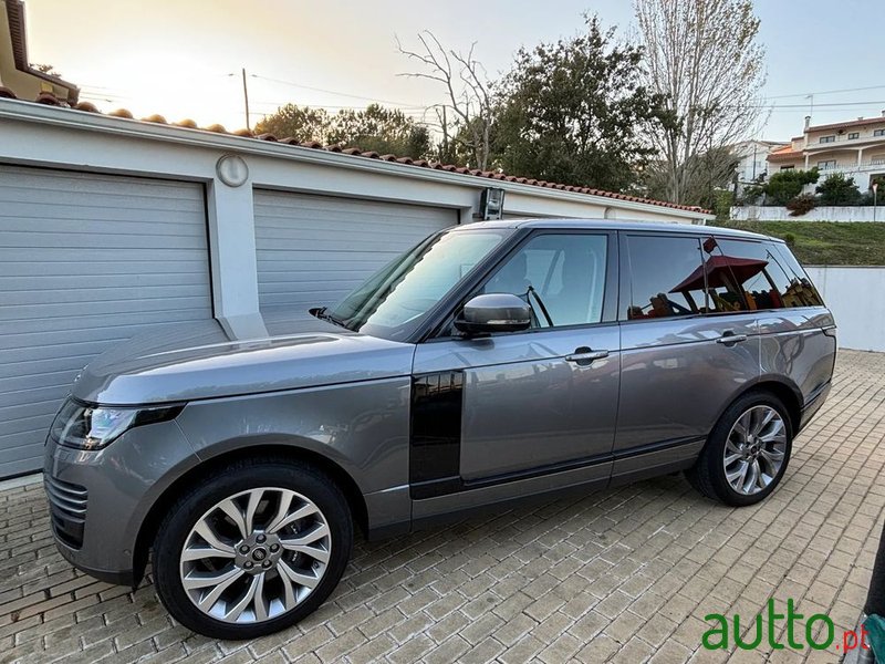 2020' Land Rover Range Rover photo #1