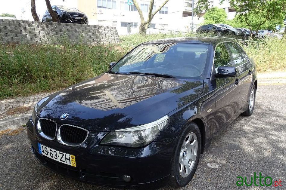 2004' BMW 525 photo #1