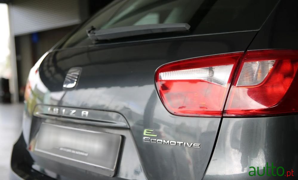 2011' SEAT Ibiza St 1.2 Tdi Cr Style photo #3