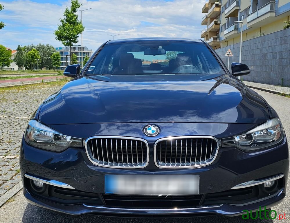 2016' BMW 318 D Line Luxury Auto photo #1