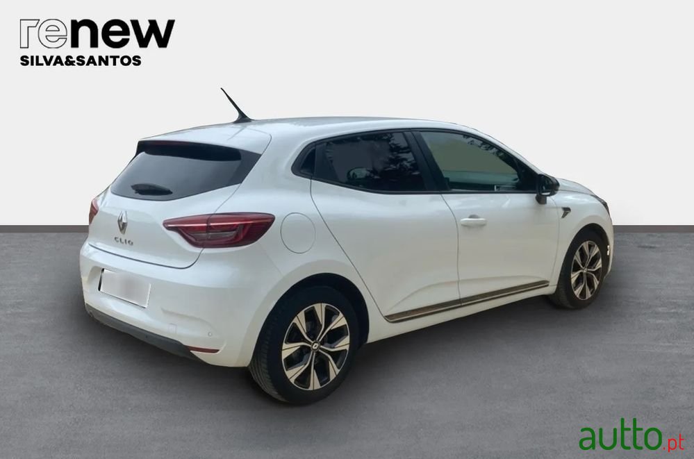 2022' Renault Clio photo #6