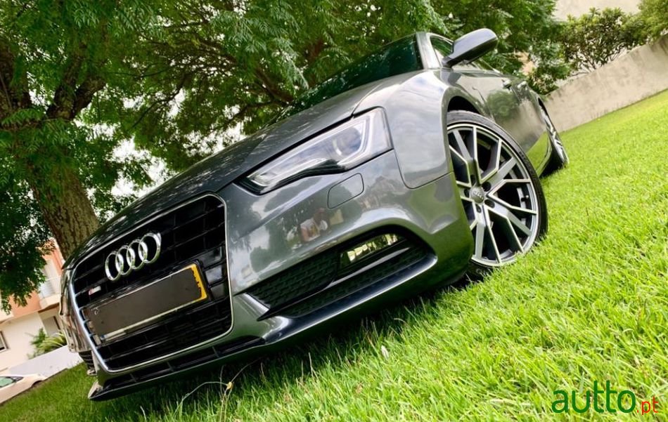 2012' Audi A5 Sportback photo #2