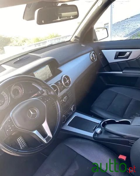 2015' Mercedes-Benz GLK 220 photo #1