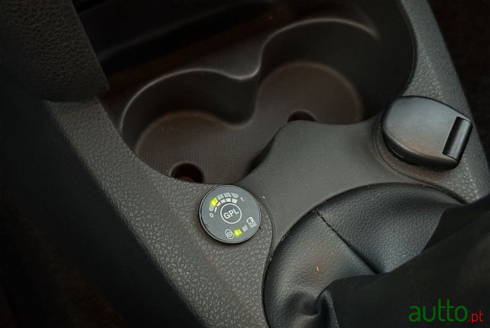 2017' Dacia Sandero 0.9 Tce Stepway Bi-Fuel photo #6