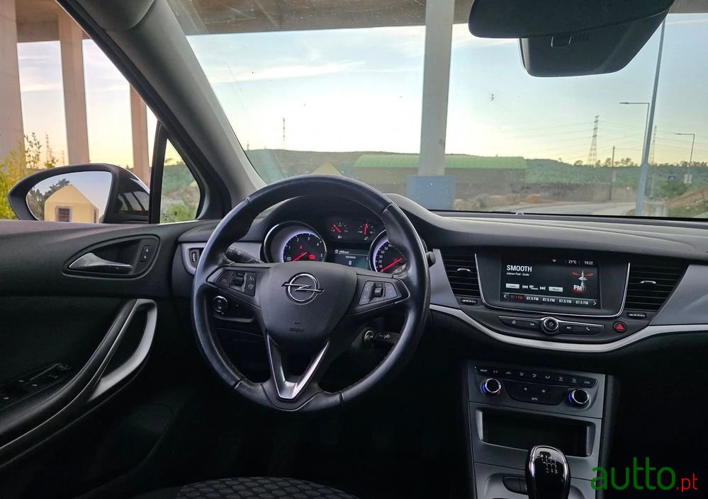 2021' Opel Astra Sports Tourer photo #5