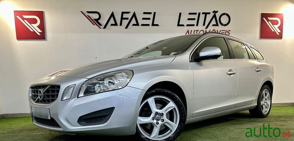 2011' Volvo V60 photo #1