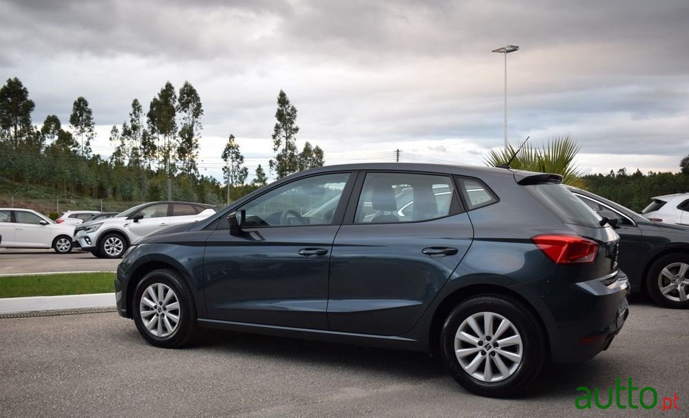 2023' SEAT Ibiza 1.0 Tsi Style photo #6
