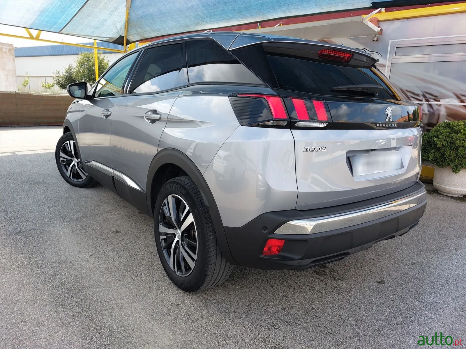 2017' Peugeot 3008 photo #2