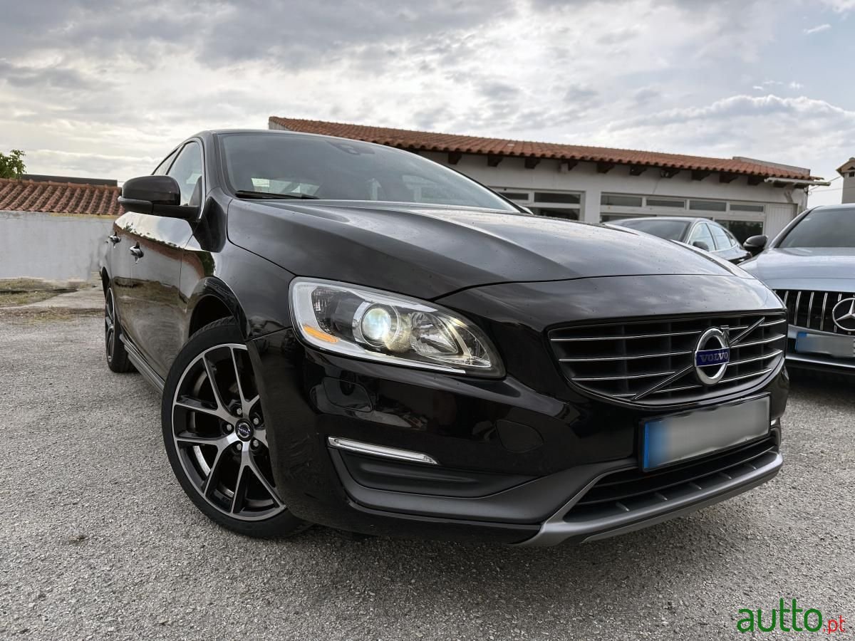 2015' Volvo S60 photo #1