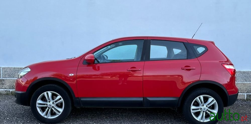2011' Nissan Qashqai photo #6