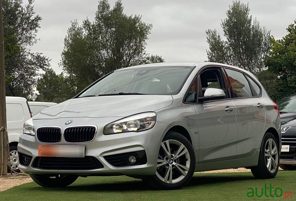 2016' BMW Série 2 D Advantage photo #1