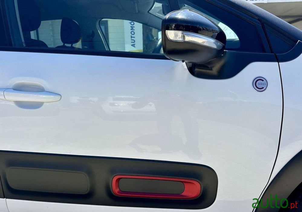 2021' Citroen C3 1.2 Puretech C-Series photo #3