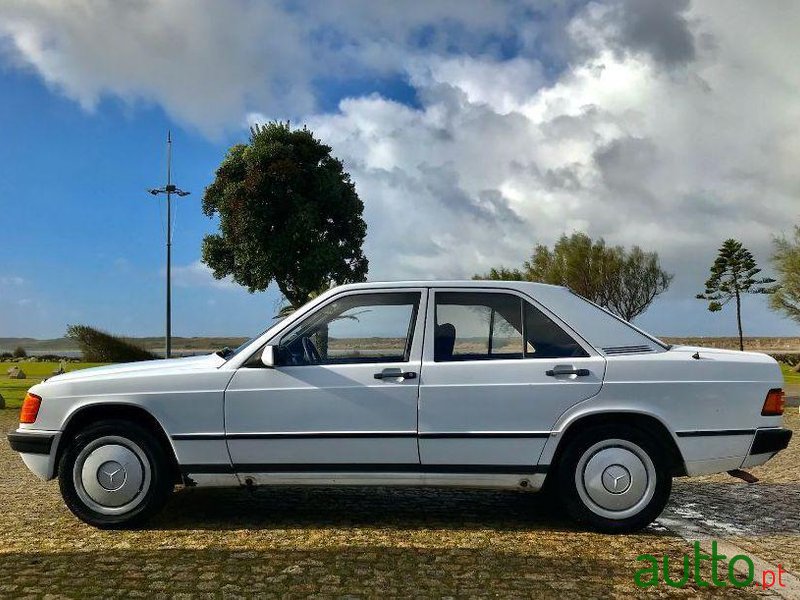 1987' Mercedes-Benz 190 190D photo #3