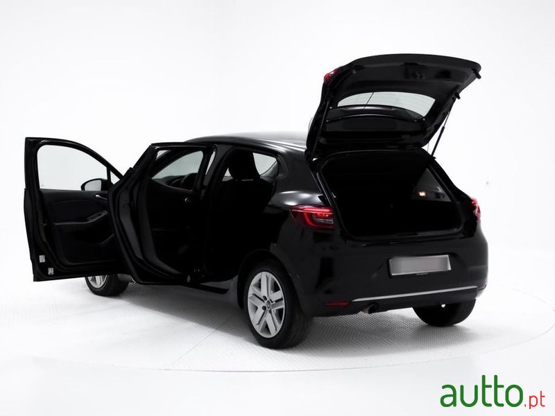 2020' Renault Clio photo #5