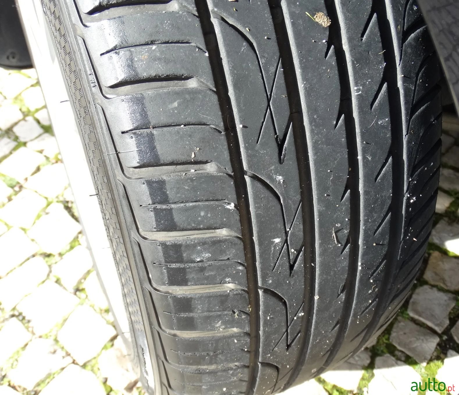 2006' Volkswagen Passat photo #6