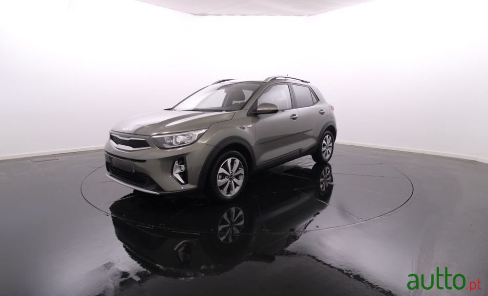 2023' Kia Stonic 1.2 Dynamic photo #1