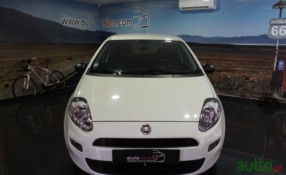 2018' Fiat Punto photo #2