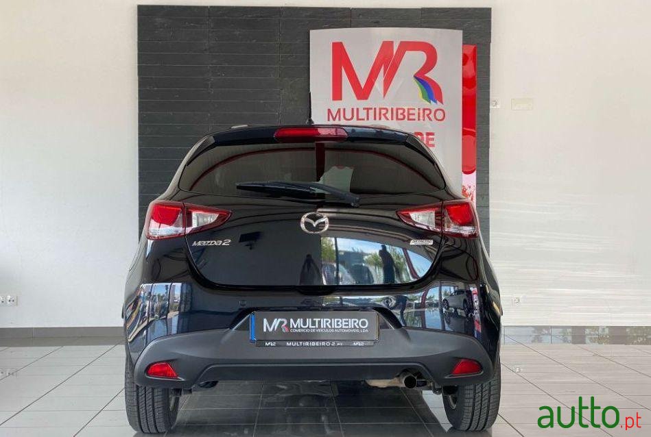 2017' Mazda 2 photo #1