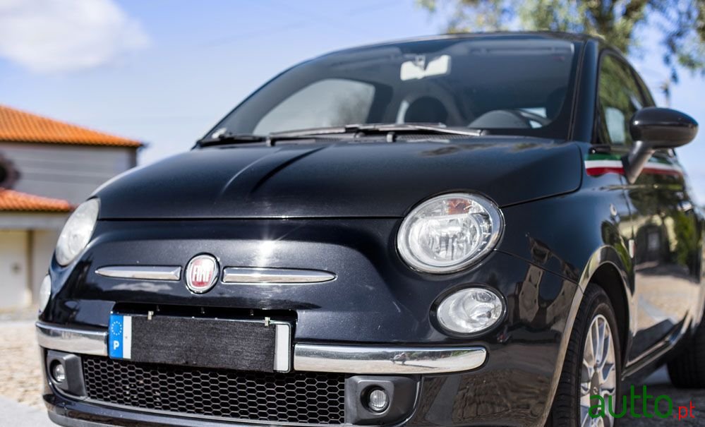 2011' Fiat 500C photo #5