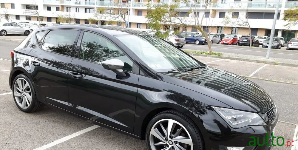 2013' SEAT Leon 2.0 Tdi Fr S/S photo #3