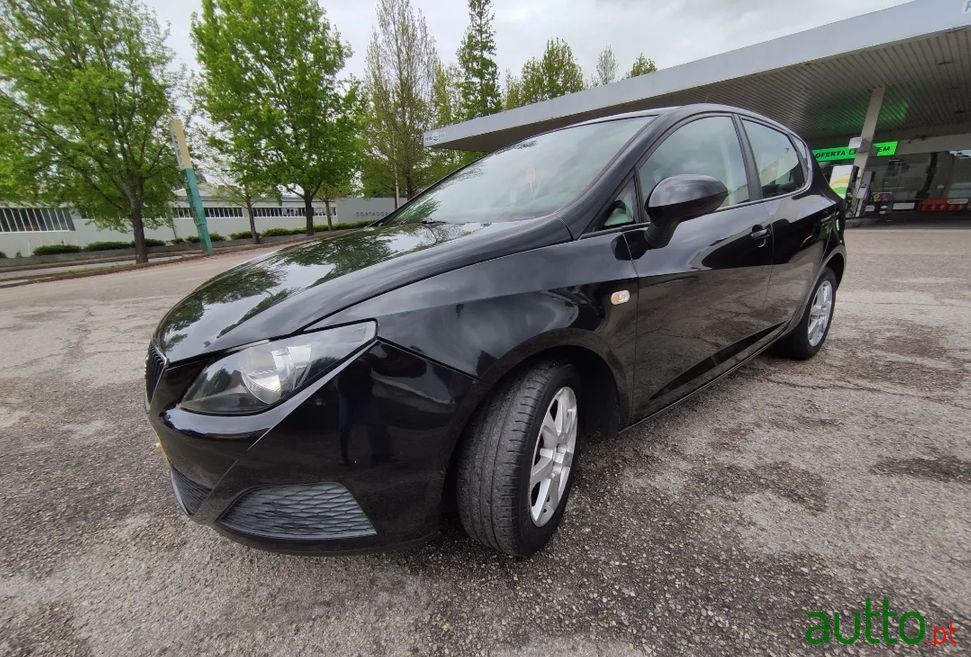 2008' SEAT Ibiza photo #1