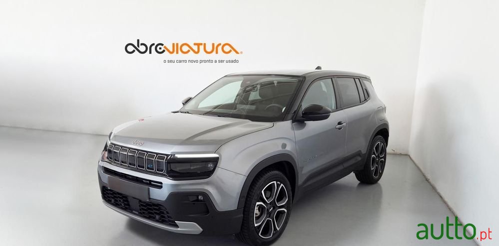 2024' Jeep Avenger 54 Kwh Summit photo #1