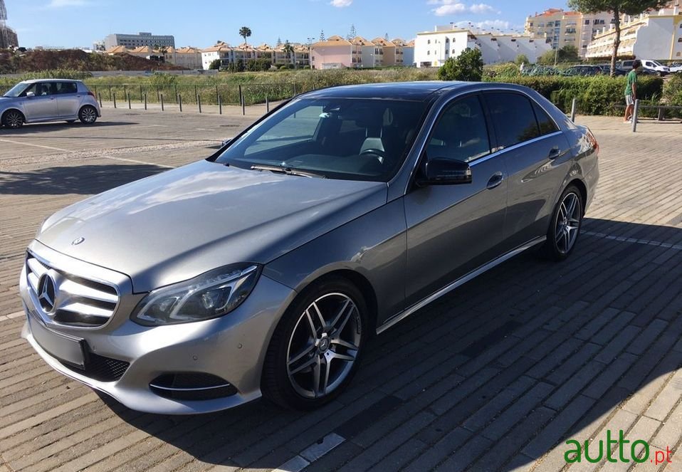2015' Mercedes-Benz E-300 photo #1
