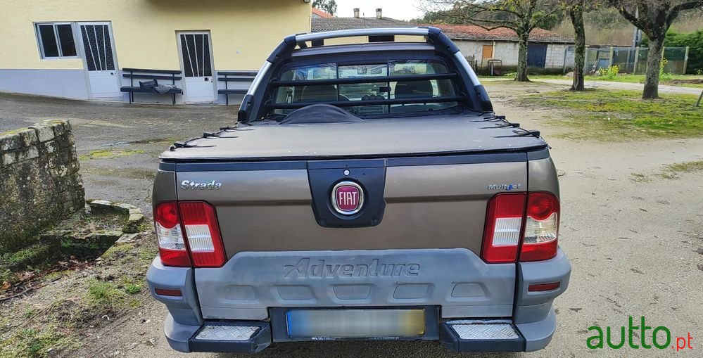 2014' Fiat Strada photo #4