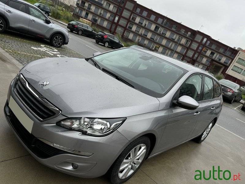2015' Peugeot 308 Sw photo #1