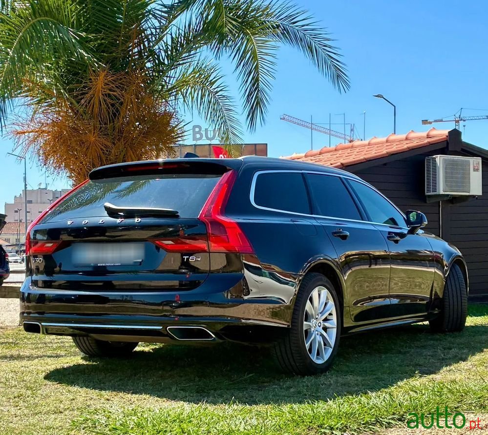2018' Volvo V90 photo #3