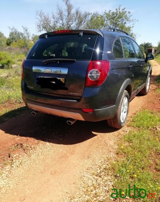 2009' Chevrolet Captiva photo #3