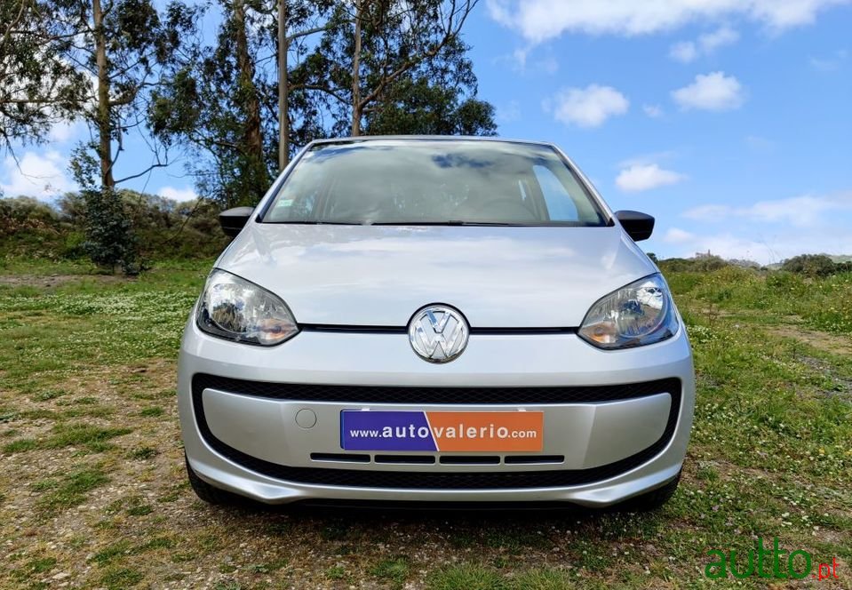 2015' Volkswagen Up photo #3
