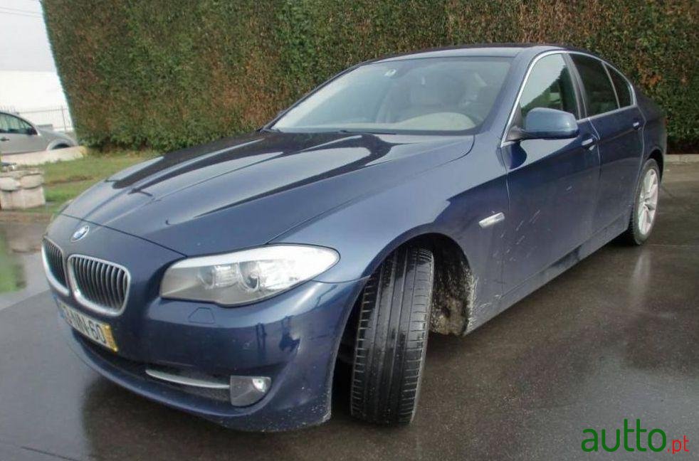 2013' BMW 520 D photo #1