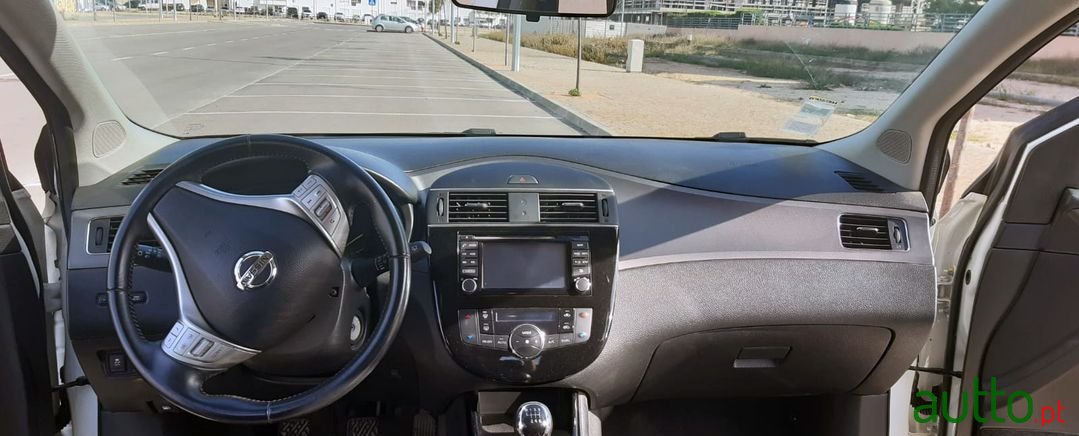 2017' Nissan Pulsar photo #6