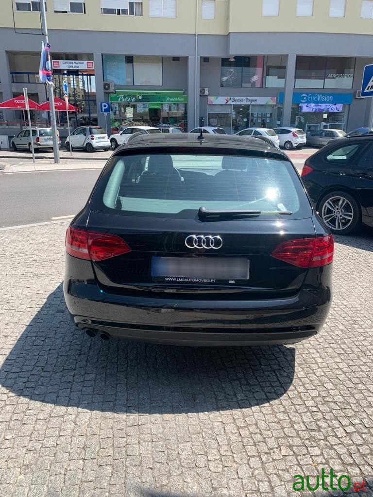 2012' Audi A4 photo #4