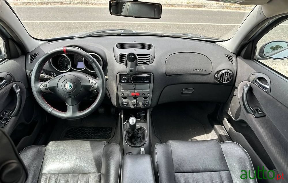 2003' Alfa Romeo 147 photo #6