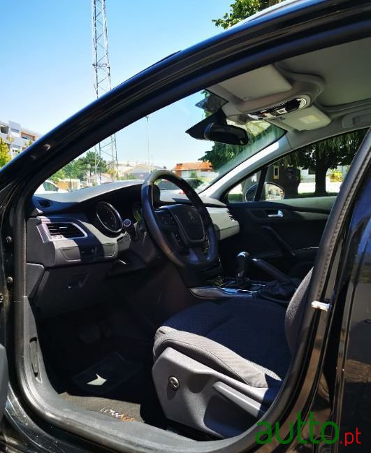 2015' Peugeot 508 photo #3