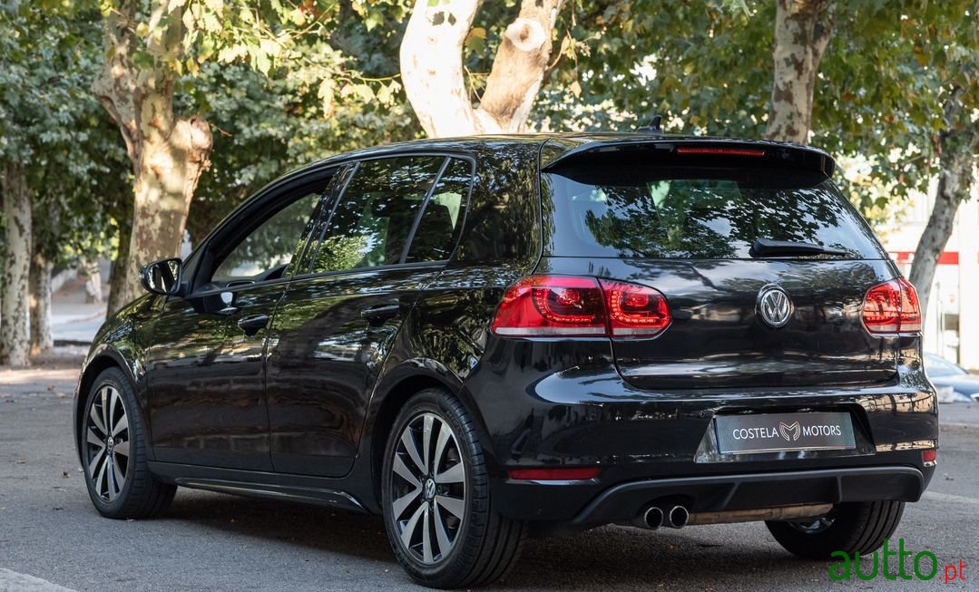 2012' Volkswagen Golf photo #6
