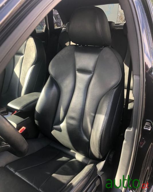 2014' Audi A3 Sportback photo #1