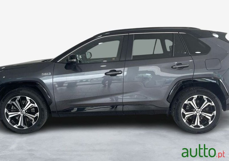 2021' Toyota RAV4 photo #3