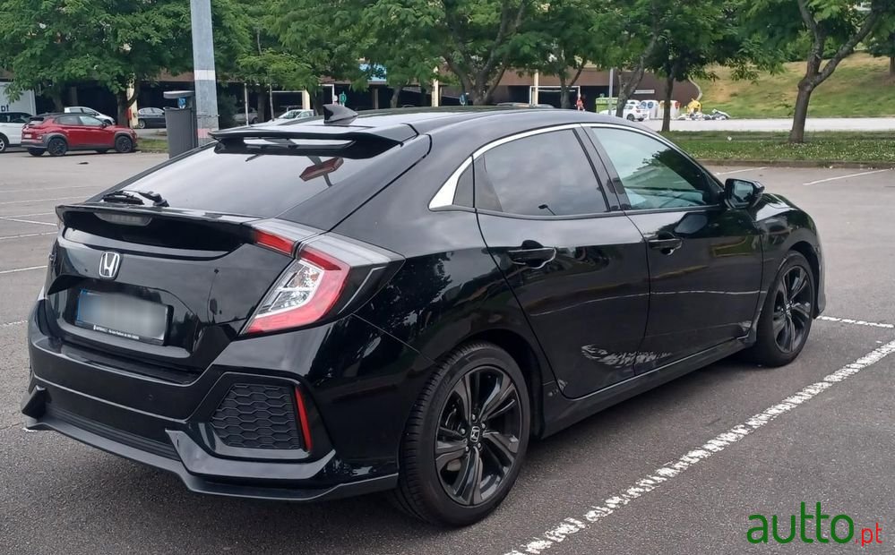 2018' Honda Civic photo #3