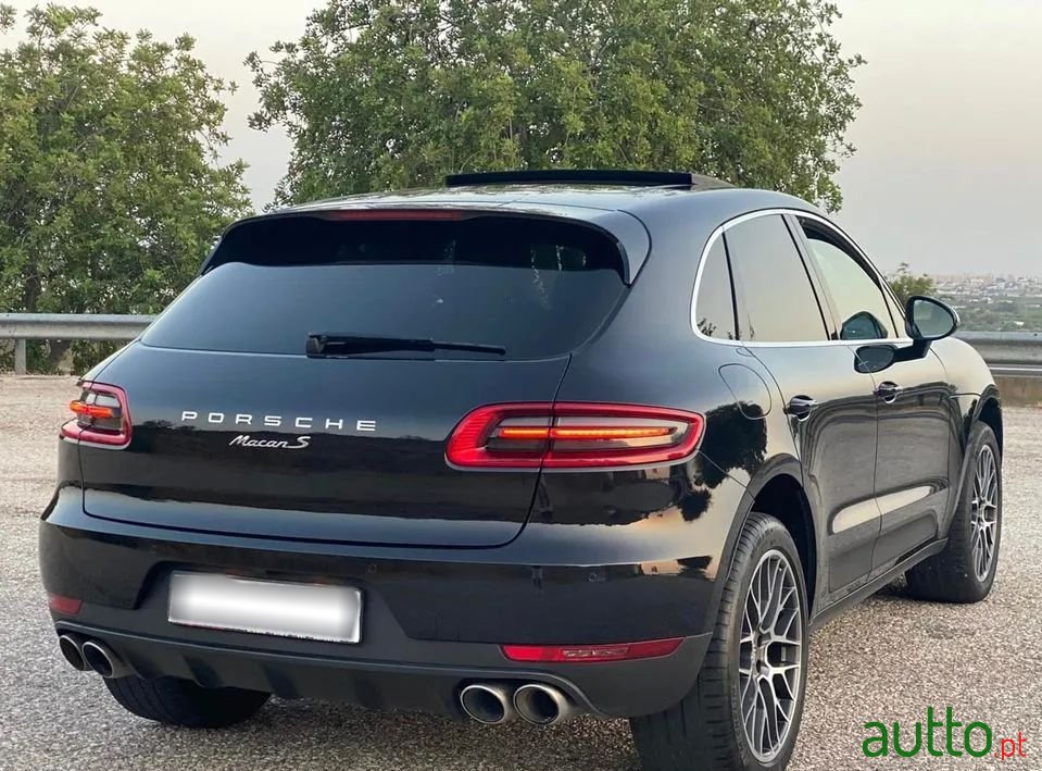 2017' Porsche Macan S photo #6