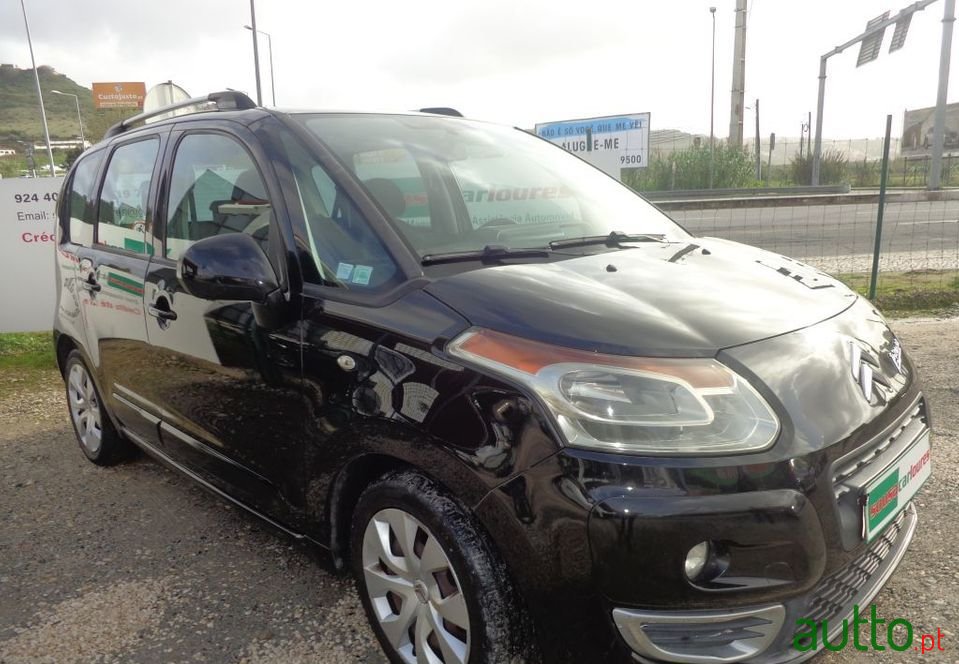 2009' Citroen C3-Picasso photo #5