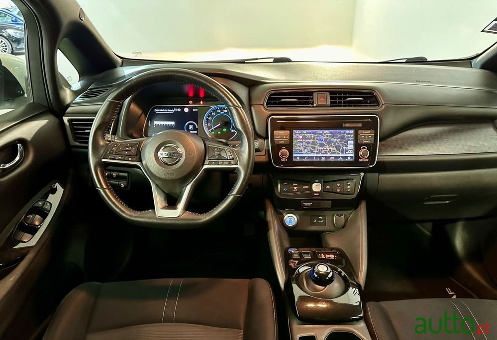 2018' Nissan Leaf photo #2